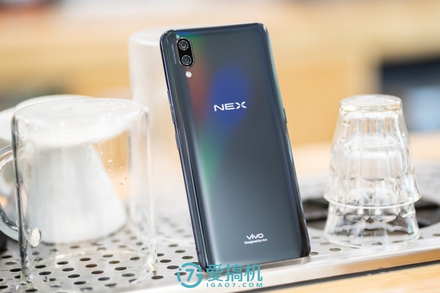 国产刘海屏狂潮的异端！vivo NEX详细体验评测