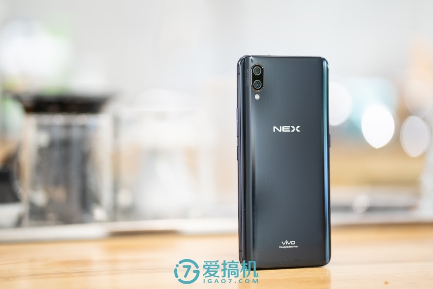 国产刘海屏狂潮的异端！vivo NEX详细体验评测