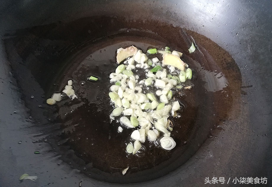 图片[7]-一把豆角 3两肉 教你做绝味小炒 10分钟炒一盘 好吃到飞起来-起舞食谱网