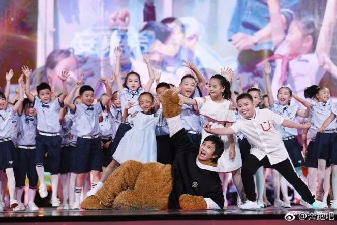 Run male open " direct seeding receives an official " play a way newly, this ability is " the put together that bestow favor on pink art " open way correctly