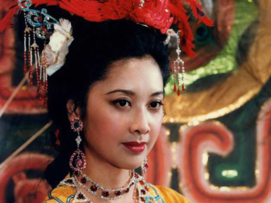 朱琳86版《西游记》剧照,网友:最经典的女儿国国王,没有之一