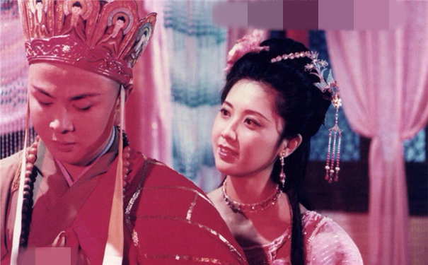朱琳86版《西游记》剧照,网友:最经典的女儿国国王,没有之一