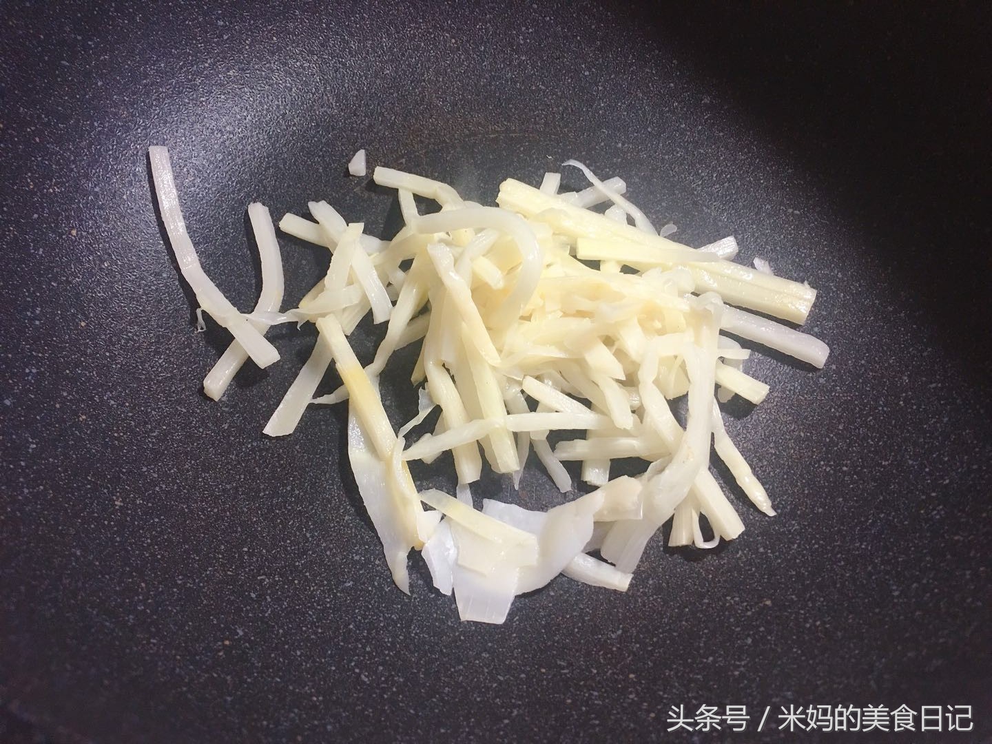 图片[6]-红薯叶炒酸笋做法步骤图 鲜香开胃比吃肉还过瘾-起舞食谱网