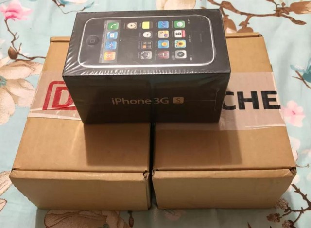 全新升级iPhone3GS发布淘宝闲鱼！1.八万吓退一堆果粉，太奢华了