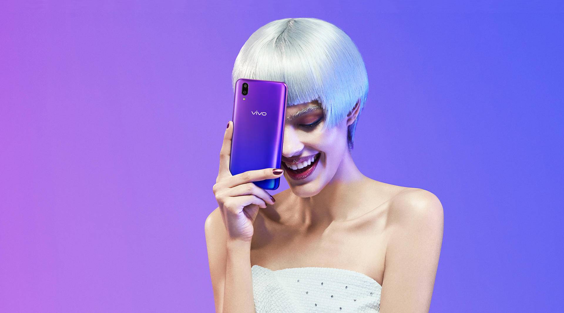 全新升级vivo蓝紫渐变色旗舰级要开售，长相默秒全，买不买？