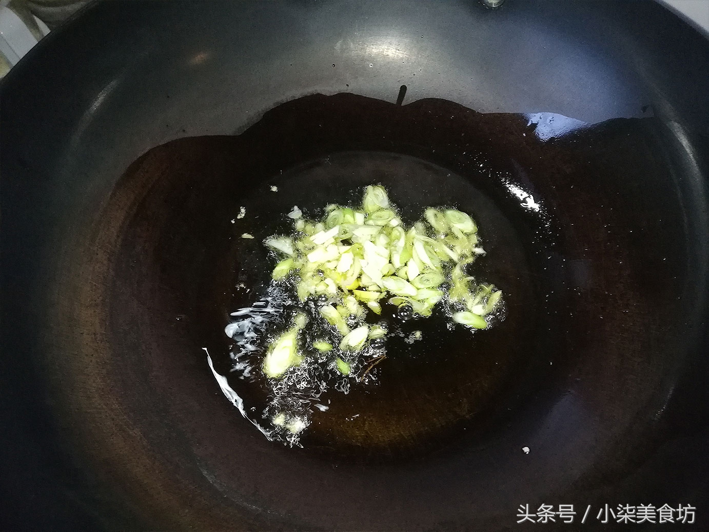 图片[4]-教你“黄金炒饼”的家常做法 一看就有食欲 比大鱼大肉都香！-起舞食谱网