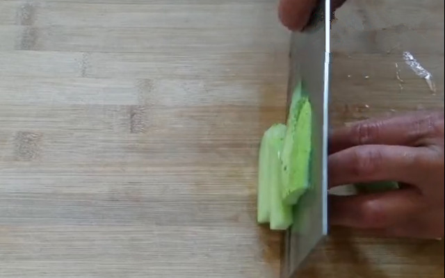 图片[6]-尖椒拌黄瓜做法 省时、简单-起舞食谱网