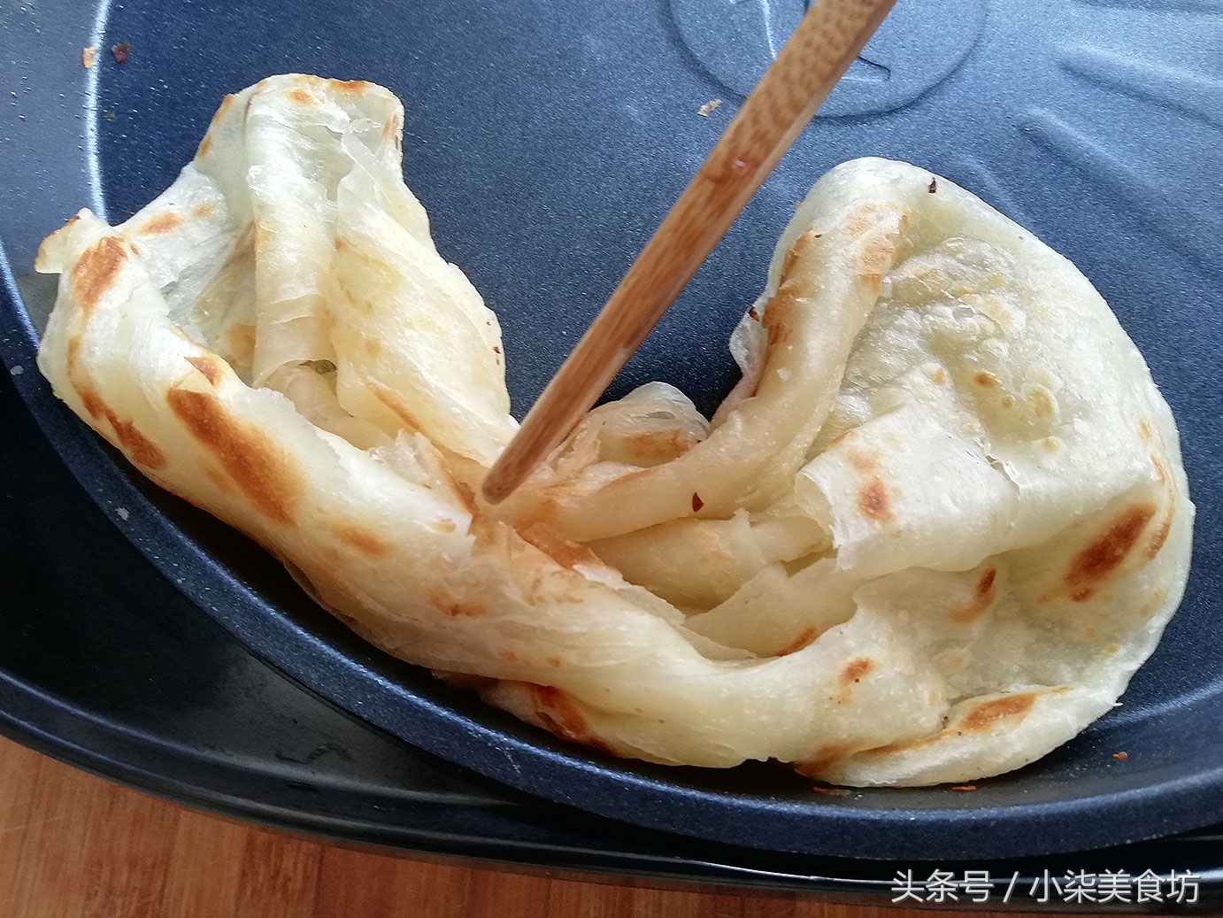 图片[16]-馒头饺子吃腻了 试试美味家常油饼的做法 换个花样 全家胃口好-起舞食谱网