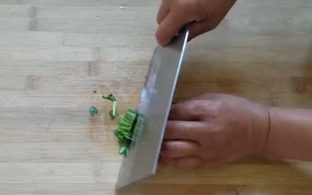 图片[6]-酸汤水饺 酸辣爽口 十分开胃 喜欢吃的就学着做！-起舞食谱网