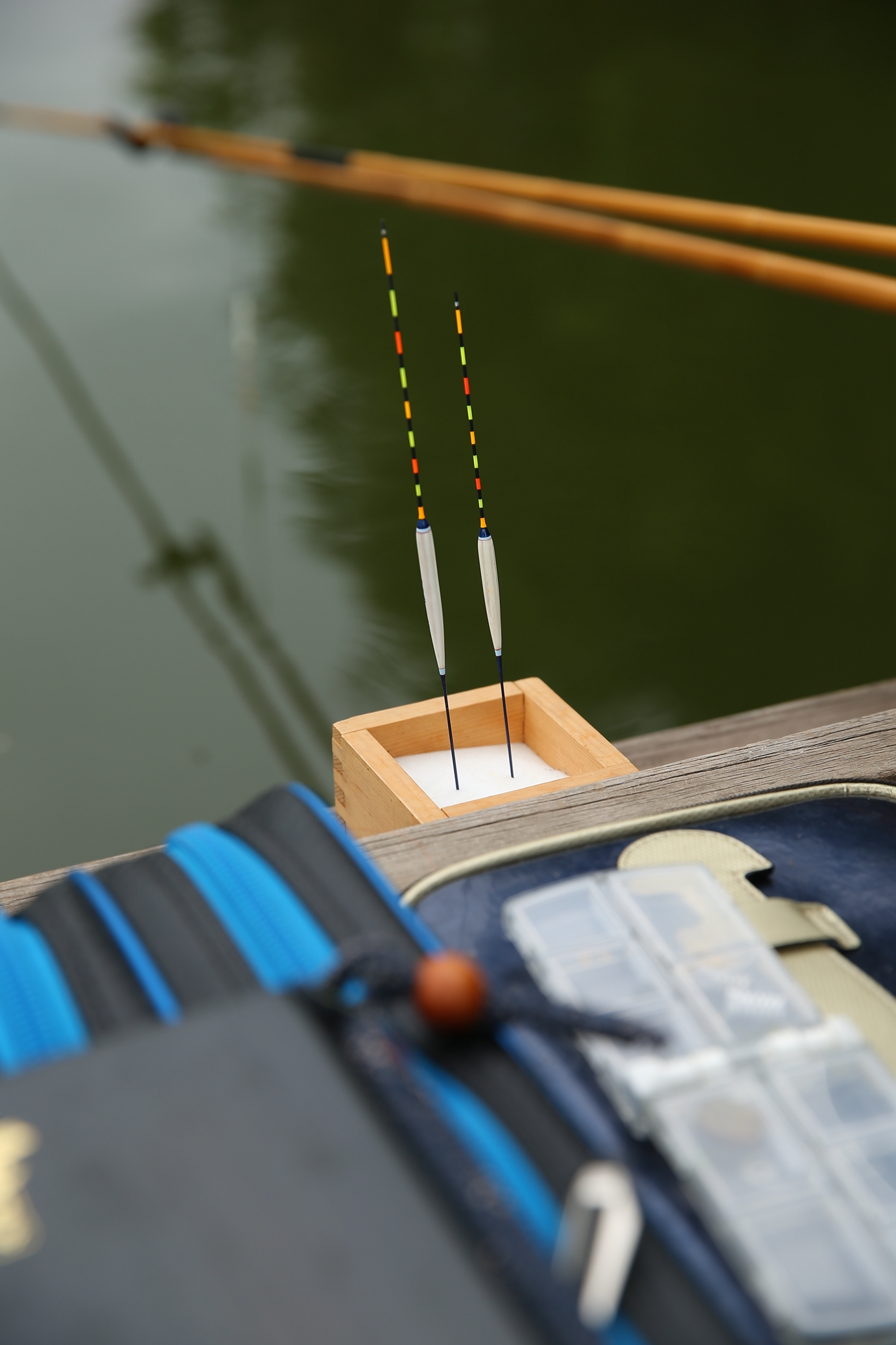 黑拉钓法伏天钓浅宙