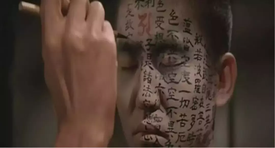 一百台空调对着吹,也爽不过这部电影