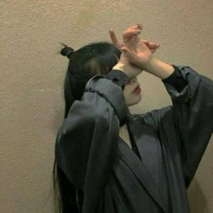 14句致自己的霸气句子，保持冷漠，适度傲娇