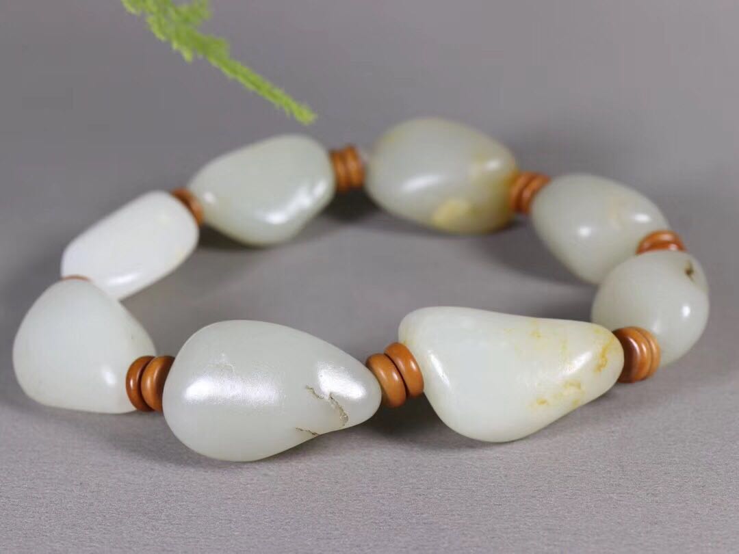 「籽料原石手串」和田玉籽料原石手串(玉手串价格及图片) 第7张