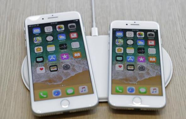 高新科技拨电话：苹果iPhone 7和8真实的差别在哪儿？