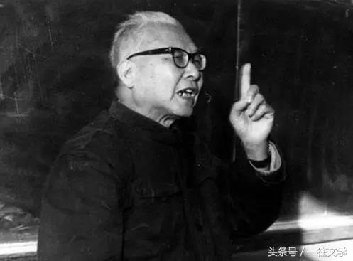 民国时胡适、梁启超、陈寅恪等大师趣事30则，风骨傲人