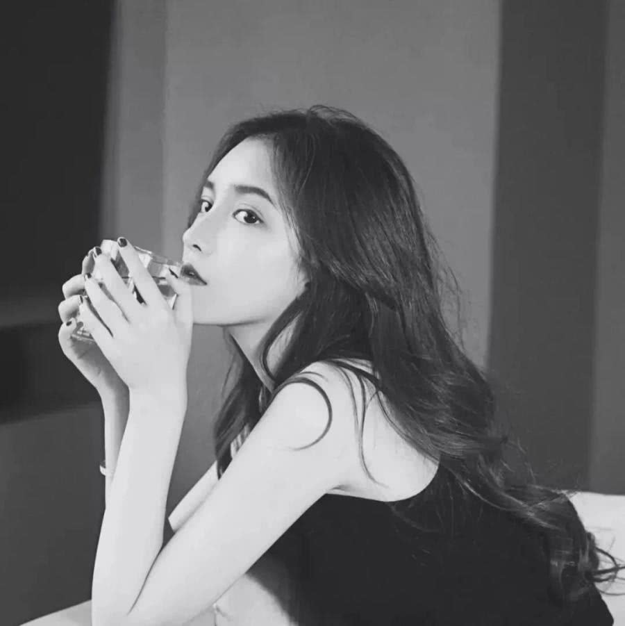 15句伤心想哭的丧句，一个人的一厢情愿，换不回两个人的天长地久