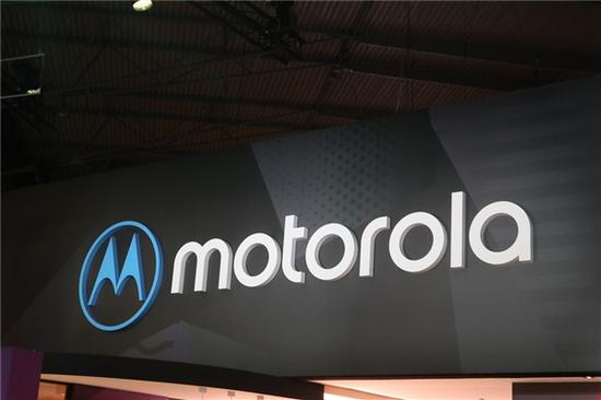 摩托罗拉手机公布三款新产品！当场意外惊喜满满的