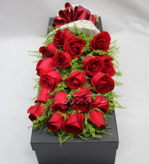 情人节|祝大家七夕情人节快乐，鲜花送给朋友们，拿走送给自己的爱人吧