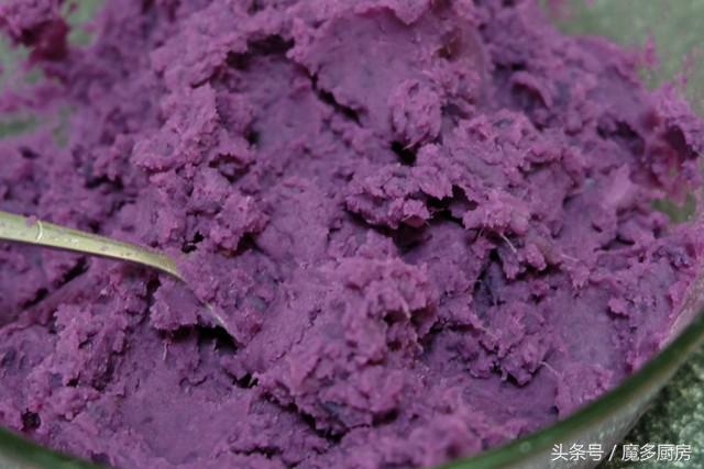 月饼别再买了，自己做的营养又健康，甜而不腻，做法很简单！