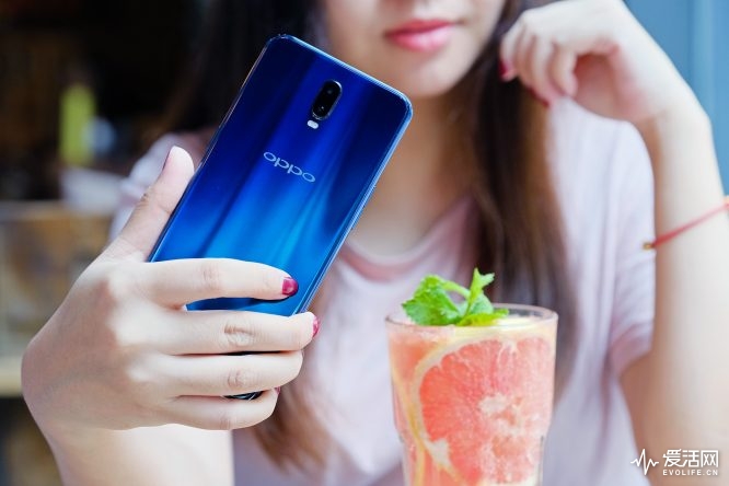 OPPO R17评测：一部能让OPPO再赢一次的新网红