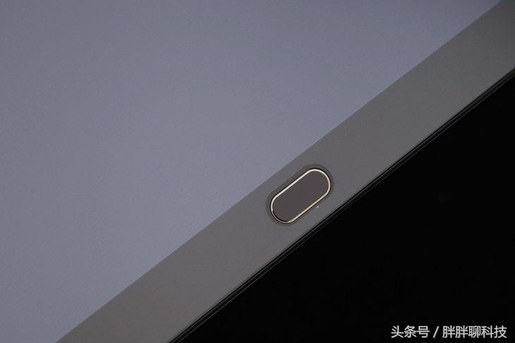 小米平板4 Plus評(píng)測(cè)：支持小愛同學(xué)，不限流量的大尺寸上網(wǎng)平板