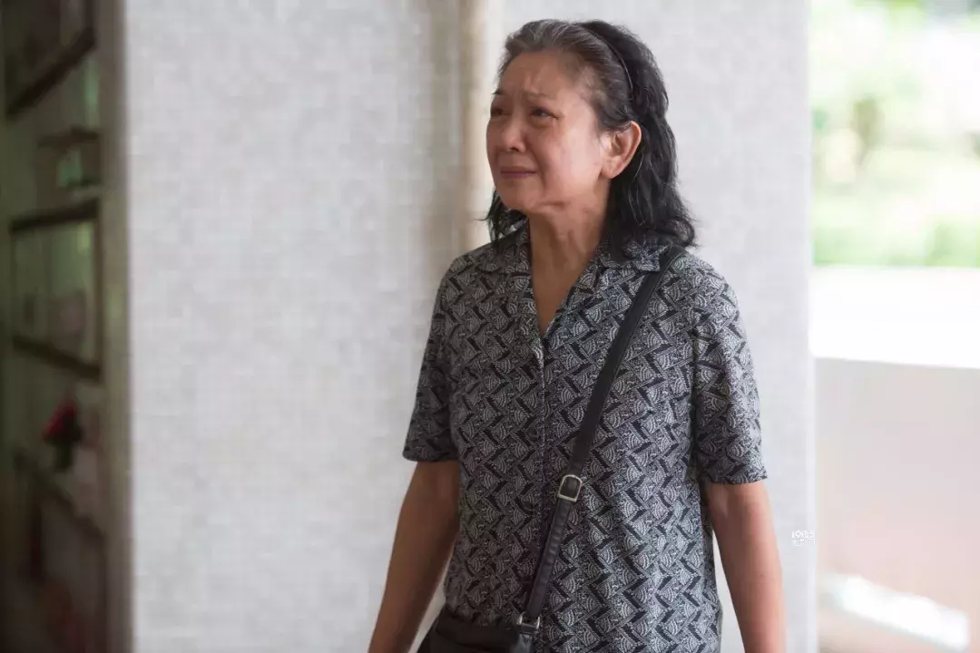 69岁影后豁达面对生死 已交待身后事:安葬到花园里海里去
