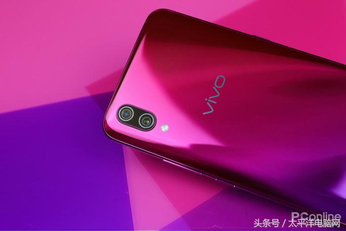 vivo X23评测：全面屏进化，超广角轻松拍大长腿