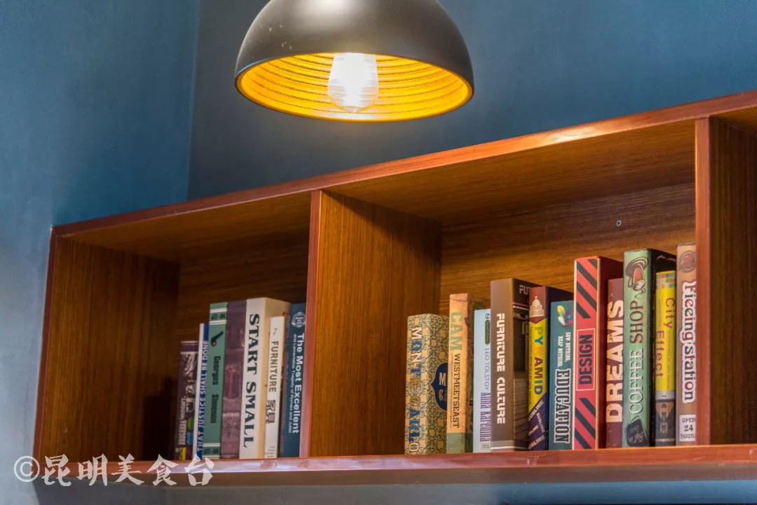 Allegedly this is, kunming sweethearts loves the place that go most, but " look up at sky "