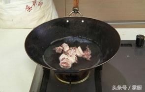 猪尾巴怎么做好吃？教您做黄豆猪尾，酱香浓郁，香浓入味