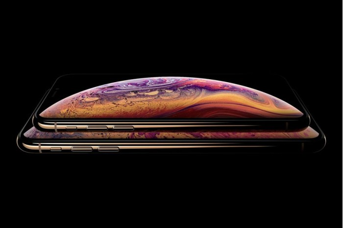 苹果手机官网源代码中早已出現iPhone XS, XS Max与XR字眼