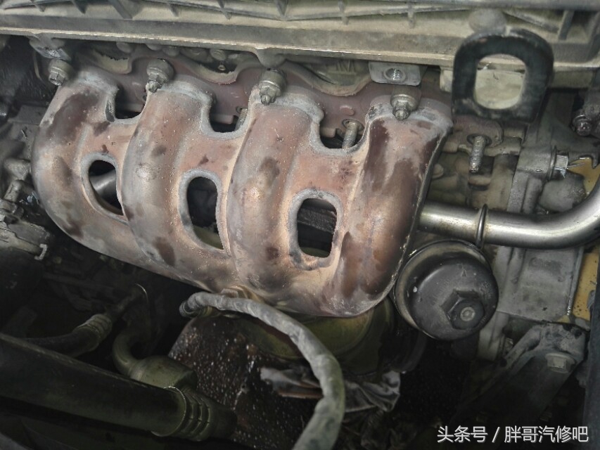 图片[2]_科鲁兹机油散热器漏油防冻液水壶里面全是机油泡沫_5a汽车网