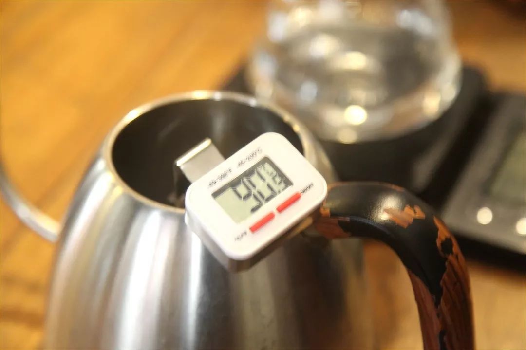 如何在家冲一杯好喝的咖啡？