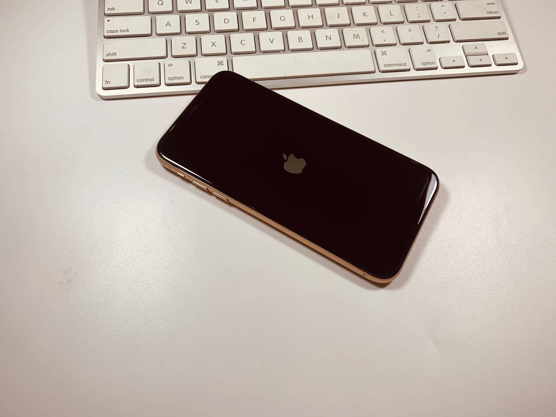 网民买的深圳华强北仿冒iPhone XR，深圳华强北此次认真了