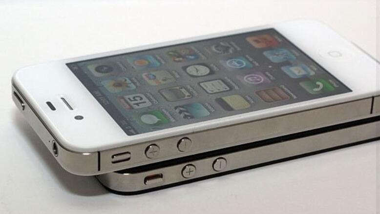 最經(jīng)典的iPhone肯定是iPhone4s，能夠說成開辟了一個(gè)新的時(shí)期