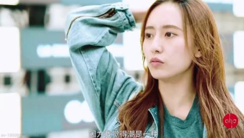 杨超越综艺《心动的信号》女四,王靖雯被