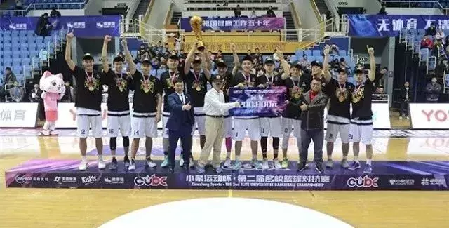 他以体育专长生的身份进入清华大学,并做到体育专项与学业统筹!