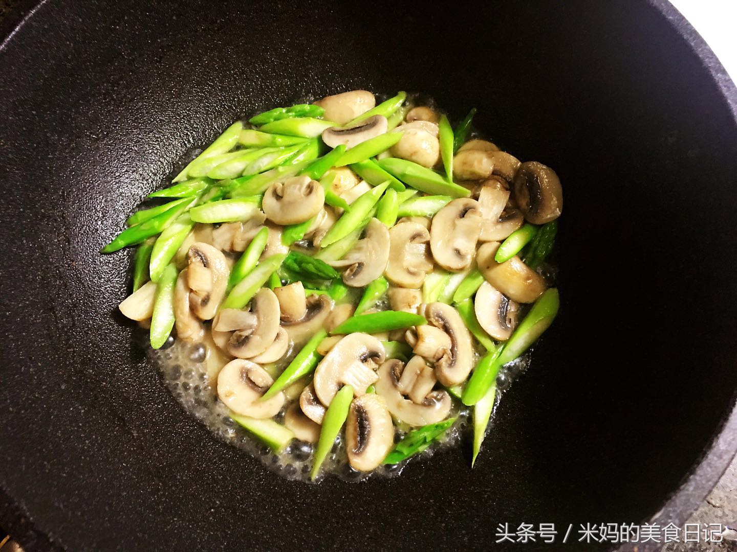 圖片[10]-蘆筍炒口菇做法步驟圖 孩子吃長智力強體質老人吃防骨質疏松-起舞食譜網