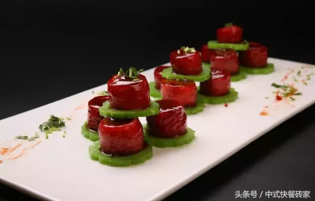 舌尖的10道经典鲁菜,脆嫩爽口,色香味俱全! 鲁菜菜谱 第3张 舌尖的10道经典鲁菜,脆嫩爽口,色香味俱全! 鲁菜菜谱 第3张