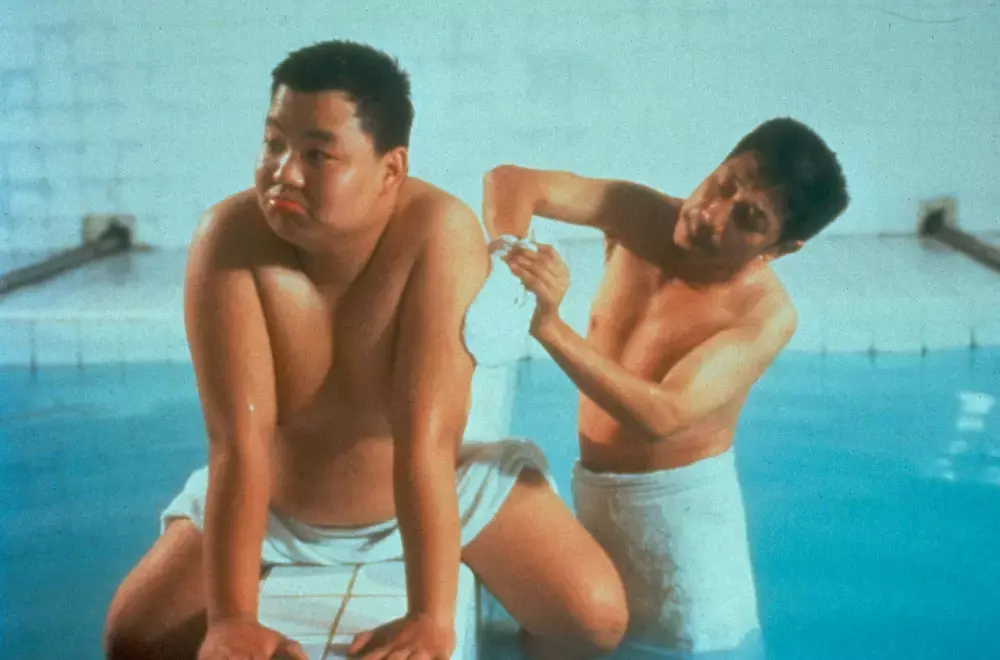 17年前高分国产老片,拍完国外斩获大奖,国内2年后才上映