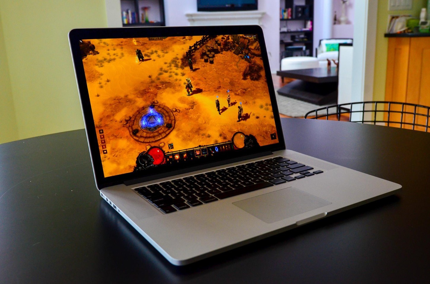 最新款MacBook Air，将要现身苹果新品新品发布会：显示屏、CPU升級