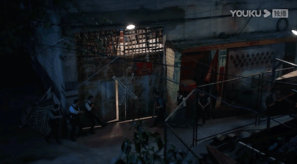 从《士兵突击》到《重生》，“文青硬汉”张译