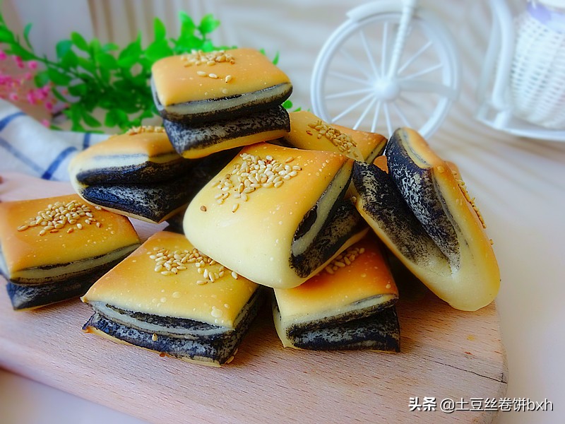 入秋了，早餐点心这么做，暄松柔软，一咬满口香，老少都爱吃