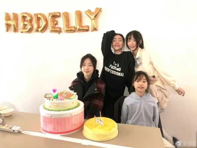 小S曬照曝老公給她做宵夜，大贊對方是好男人，不許網友說其壞話