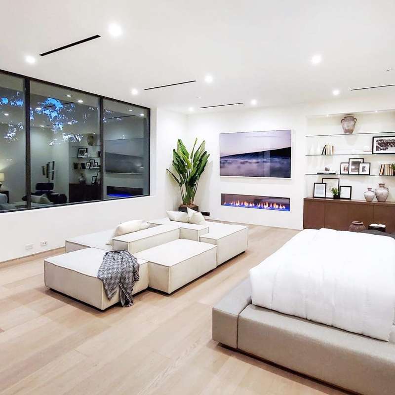 252㎡玻璃別墅掏空天花板，夜晚抬頭就是星空，美景貫穿全屋