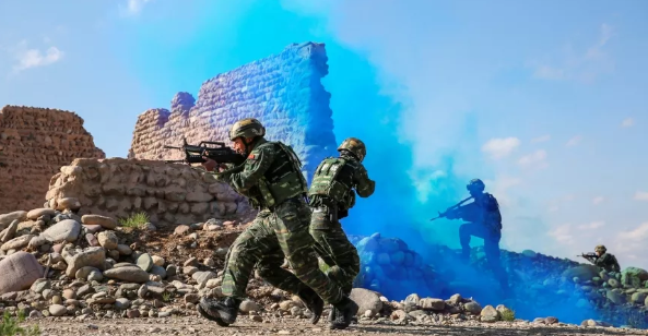 美国分析师：解放军即使多年不打仗，一旦打起来也未必输给美军