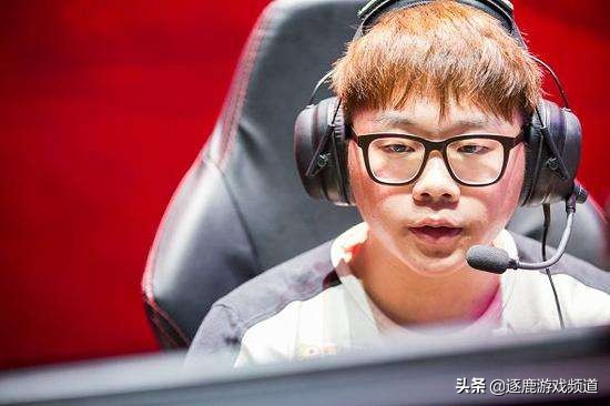 英雄联盟：盘点十大综合能力最强的职业选手，Faker第一当之无愧