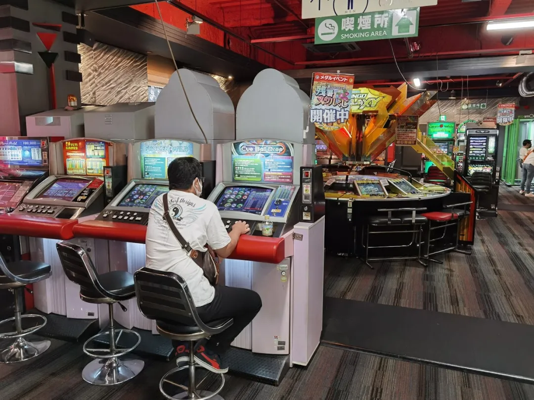 我在秋葉原世嘉2號館關店現場，見證疫情后蕭條的ACG聖地