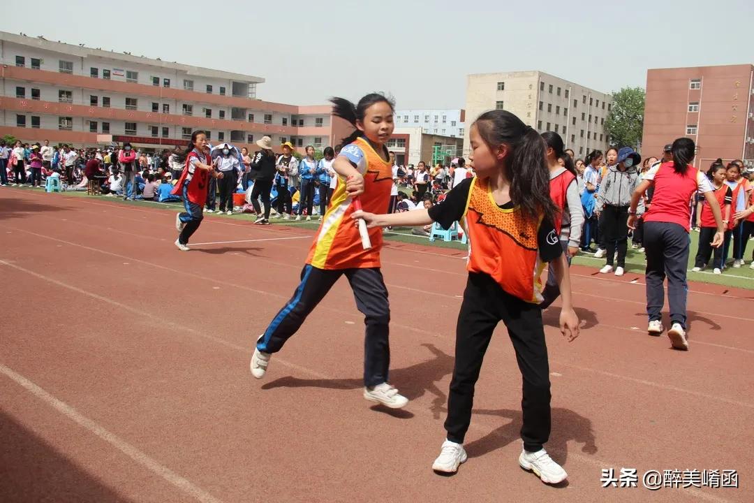 陕州区实验小学怎么样?春季田径运动会掠影(图4)