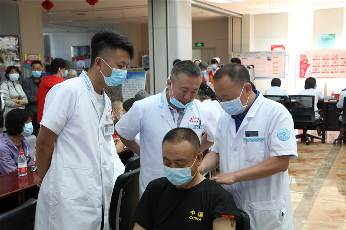 暖心！内蒙古国际蒙医医院37名医护人员深入土左旗义诊