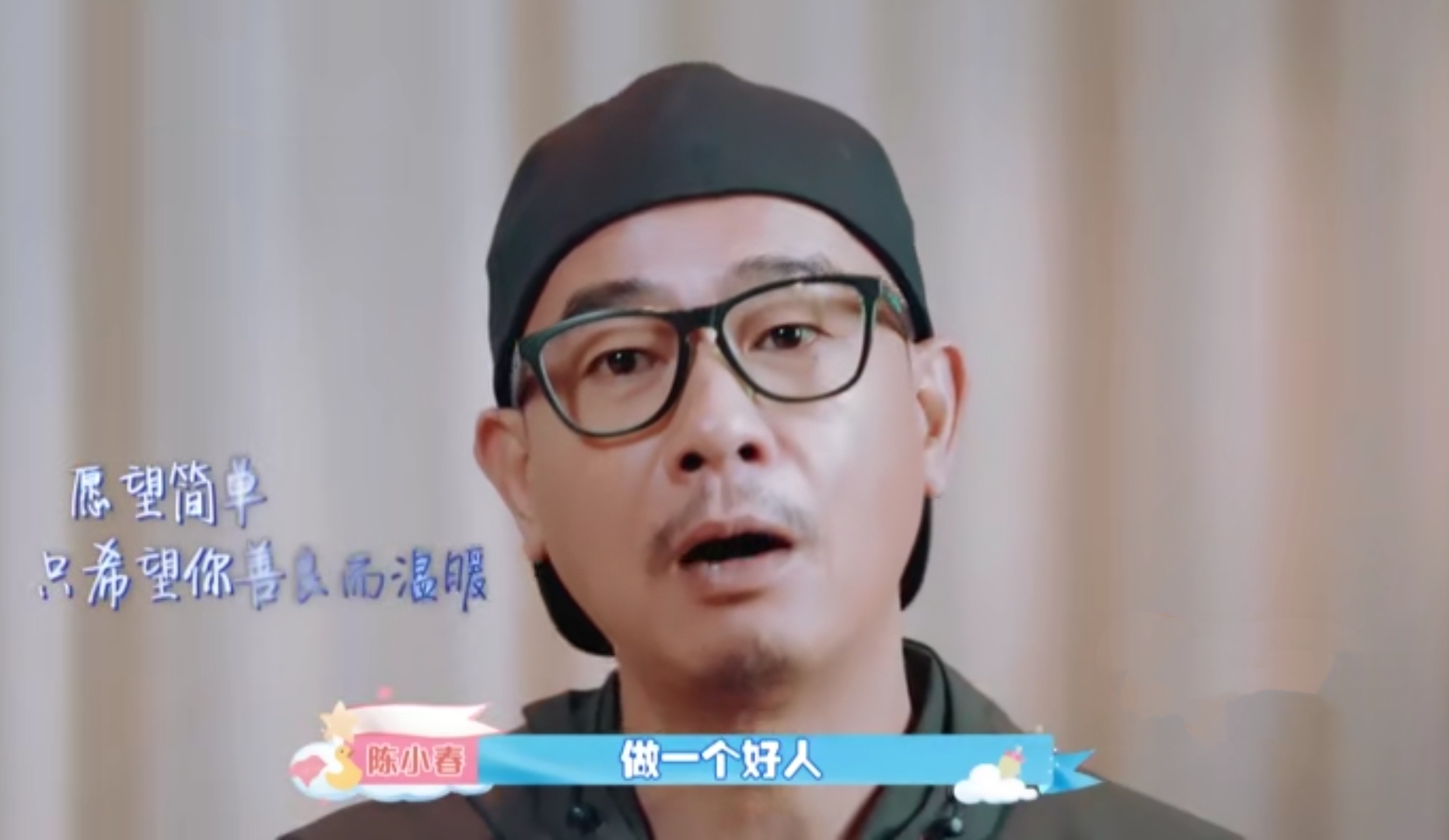 應采兒生二胎畫面曝光，哥哥給弟弟唱歌，HoHo牙牙學語像媽媽